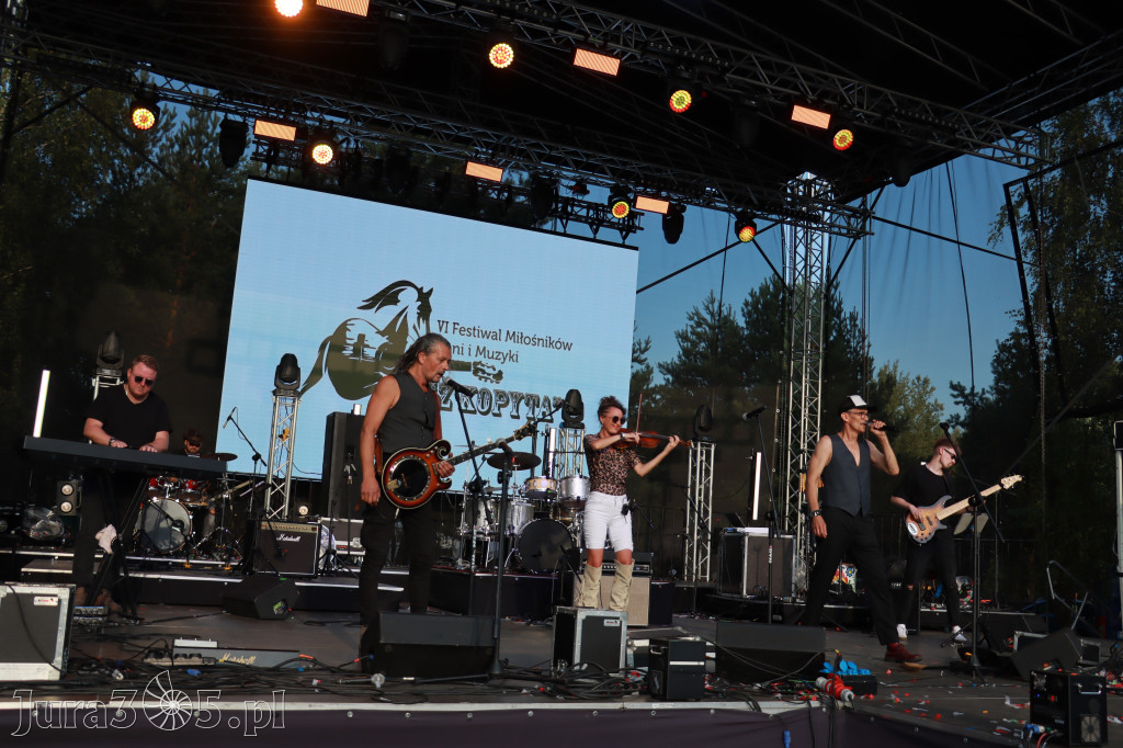 Fotorelacja XXII: Koncerty zespołów country - Festiwal z Kopyta w Gniazdowie