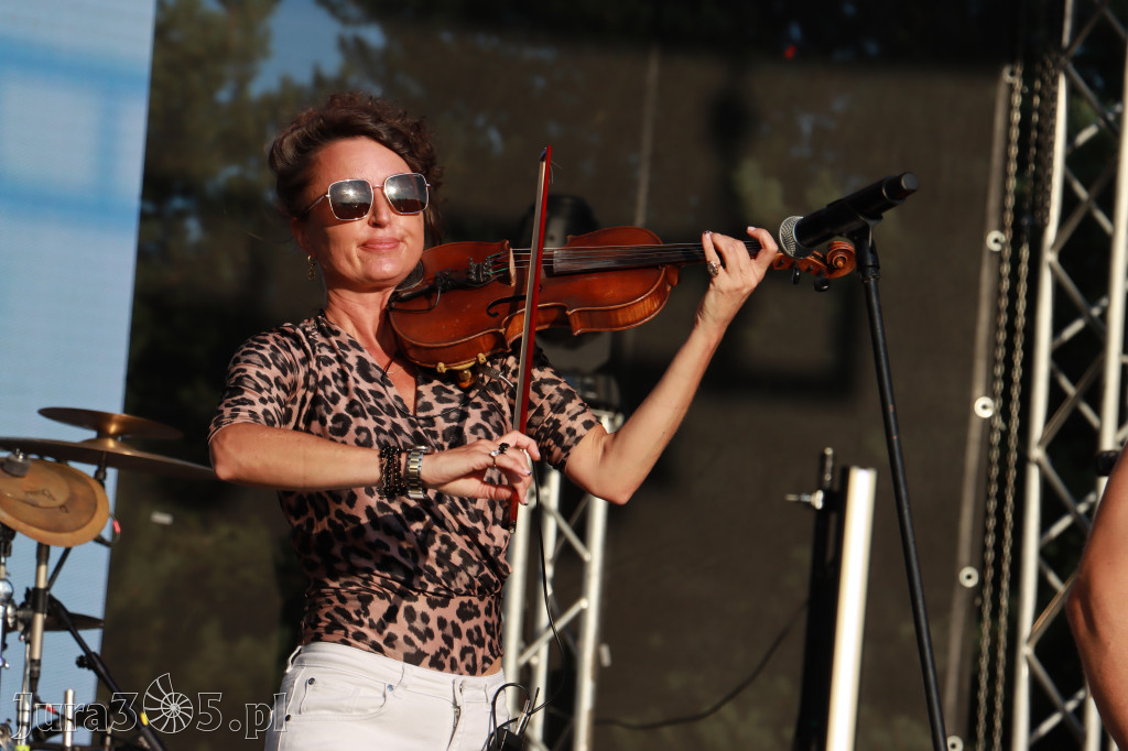 Fotorelacja XXII: Koncerty zespołów country - Festiwal z Kopyta w Gniazdowie