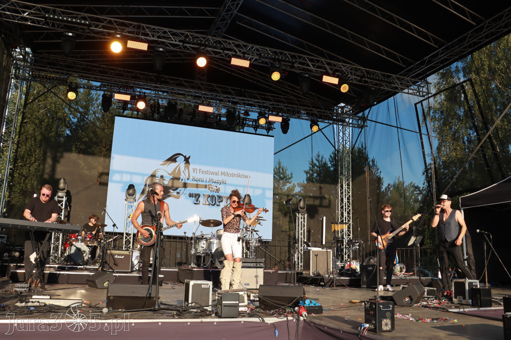 Fotorelacja XXII: Koncerty zespołów country - Festiwal z Kopyta w Gniazdowie