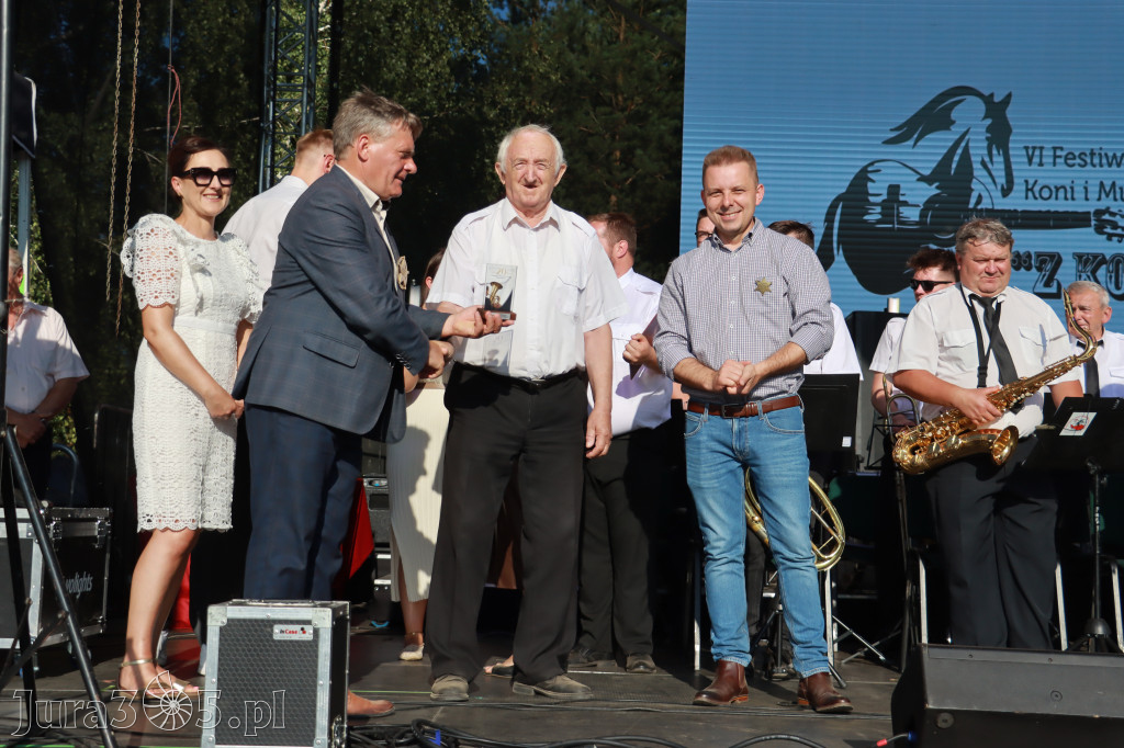 Fotorelacja XXIII: Jubileuszowy koncert 20-lecie Gminnej Orkiestry Dętej z Koziegłów - Festiwal z Kopyta