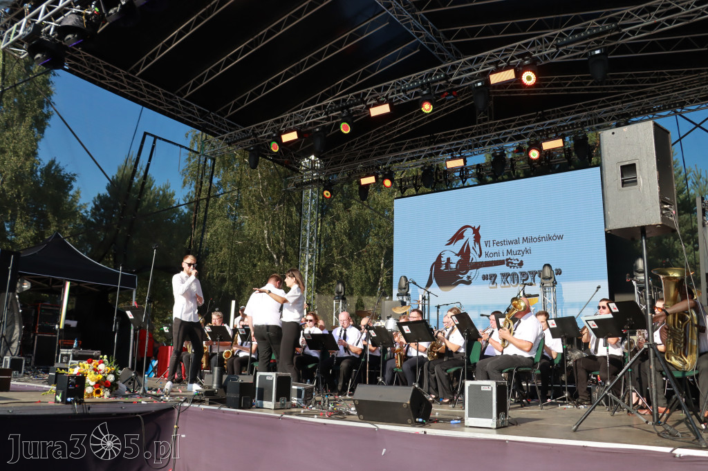Fotorelacja XXIII: Jubileuszowy koncert 20-lecie Gminnej Orkiestry Dętej z Koziegłów - Festiwal z Kopyta