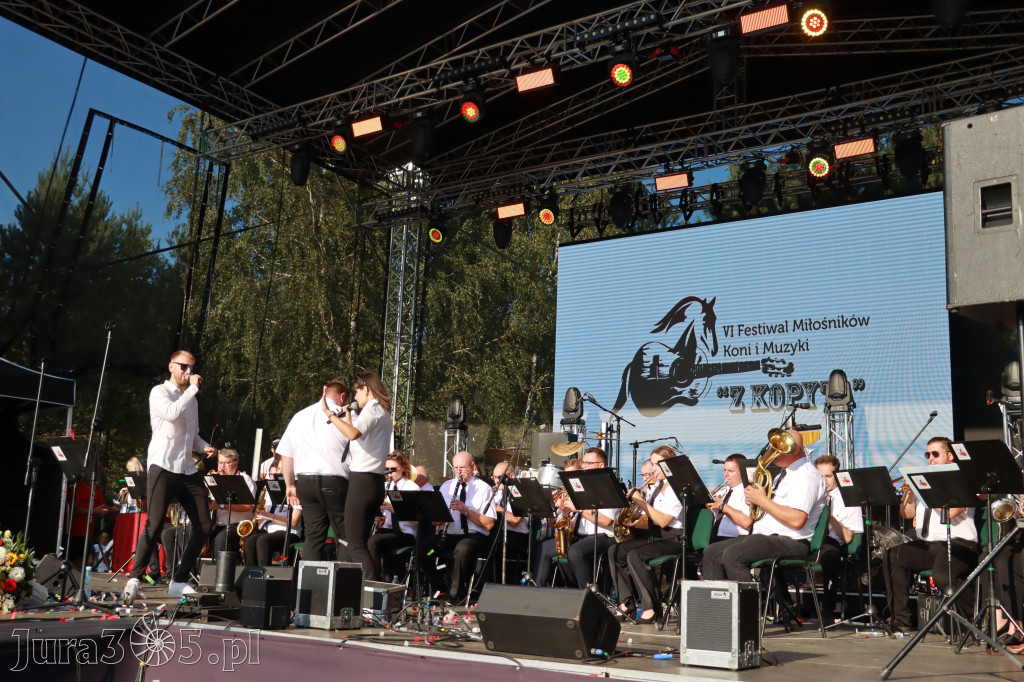 Fotorelacja XXIII: Jubileuszowy koncert 20-lecie Gminnej Orkiestry Dętej z Koziegłów - Festiwal z Kopyta