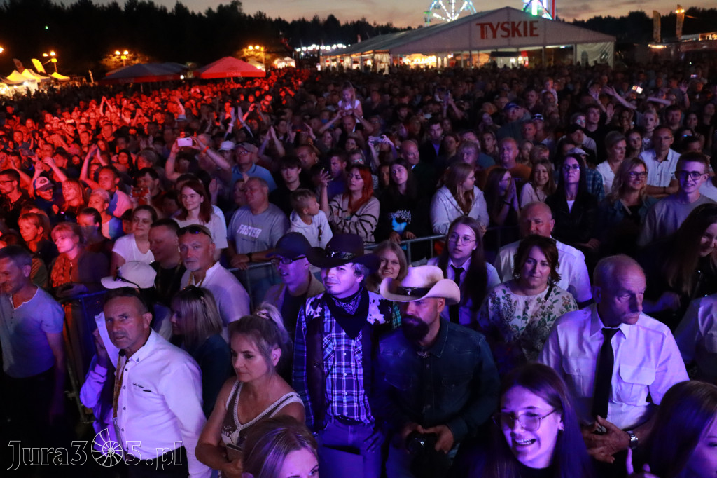 Fotorelacja XXIV: Enej w Gniazdowie! Festiwal z Kopyta 2025 w Gminie Koziegłowy!