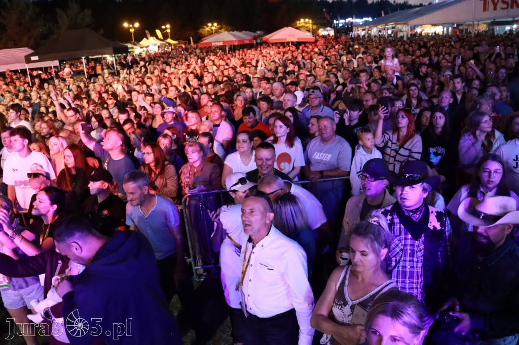 Fotorelacja XXIV: Enej w Gniazdowie! Festiwal z Kopyta 2025 w Gminie Koziegłowy!