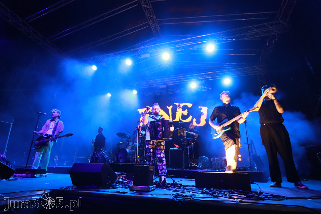 Fotorelacja XXIV: Enej w Gniazdowie! Festiwal z Kopyta 2025 w Gminie Koziegłowy!