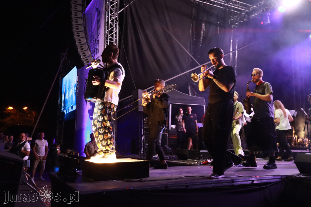 Fotorelacja XXIV: Enej w Gniazdowie! Festiwal z Kopyta 2025 w Gminie Koziegłowy!