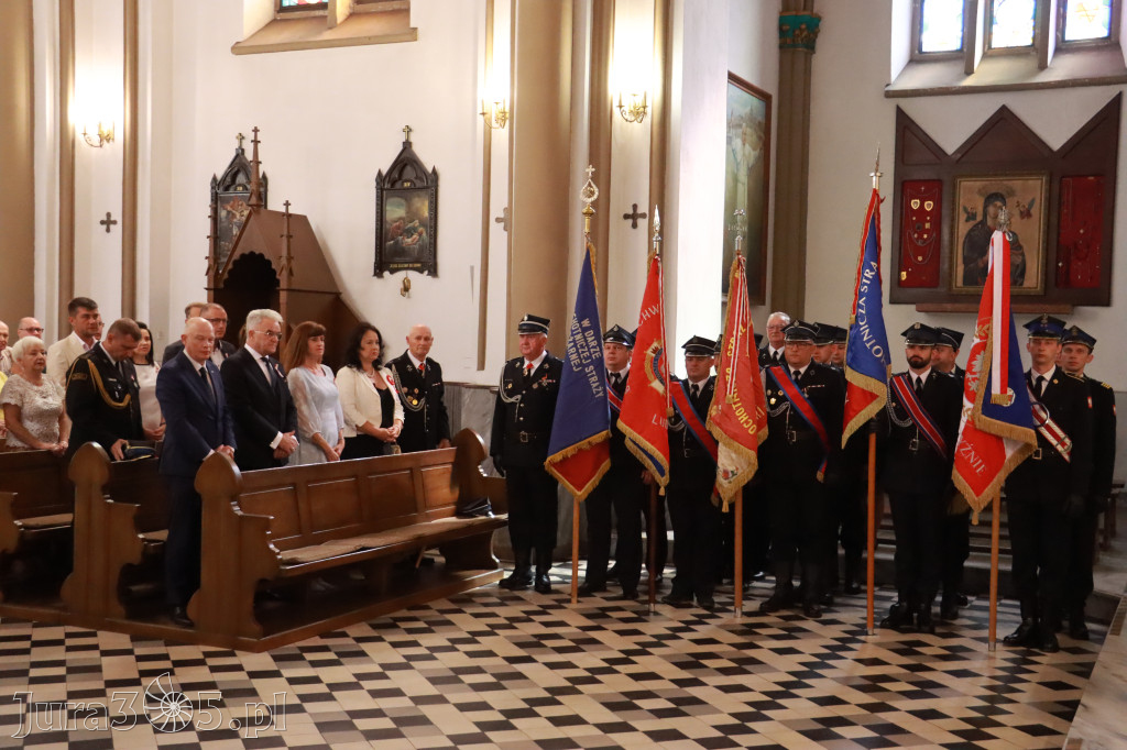Fotorelacja: Powiatowe Obchody Święta Wojska Polskiego w Porębie