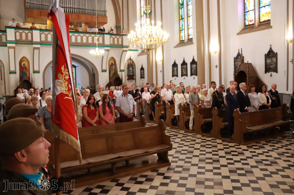 Fotorelacja: Powiatowe Obchody Święta Wojska Polskiego w Porębie