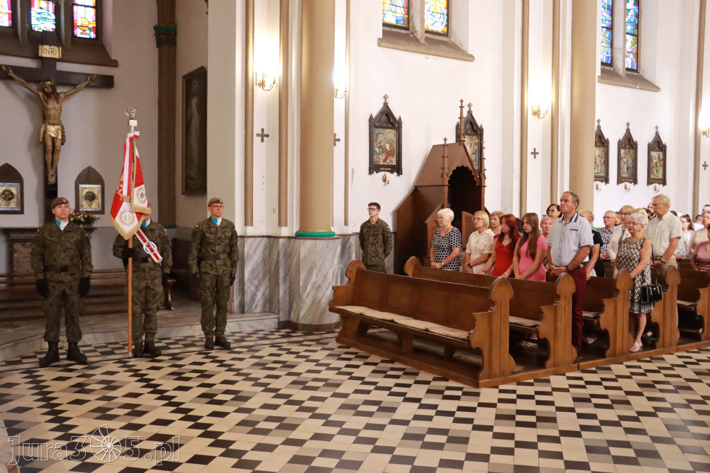Fotorelacja: Powiatowe Obchody Święta Wojska Polskiego w Porębie