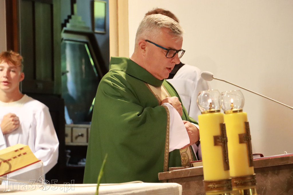 Fotorelacja: Powiatowe Obchody Święta Wojska Polskiego w Porębie