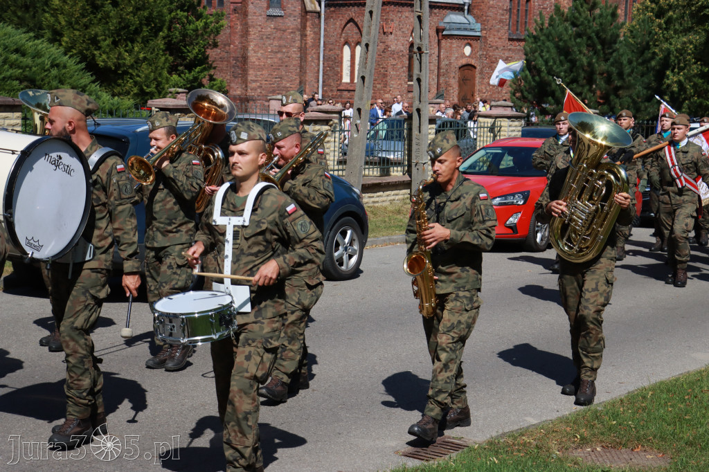 Fotorelacja: Powiatowe Obchody Święta Wojska Polskiego w Porębie