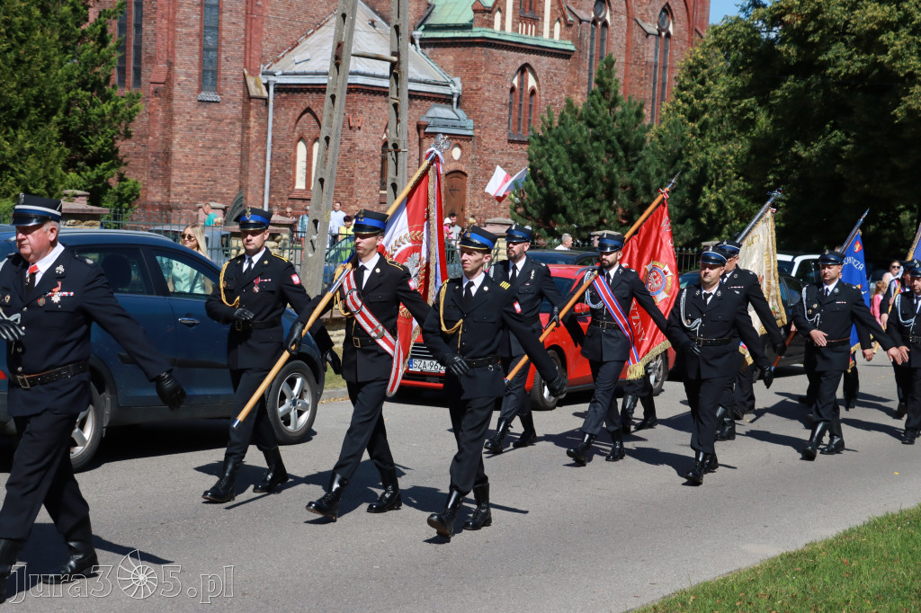 Fotorelacja: Powiatowe Obchody Święta Wojska Polskiego w Porębie