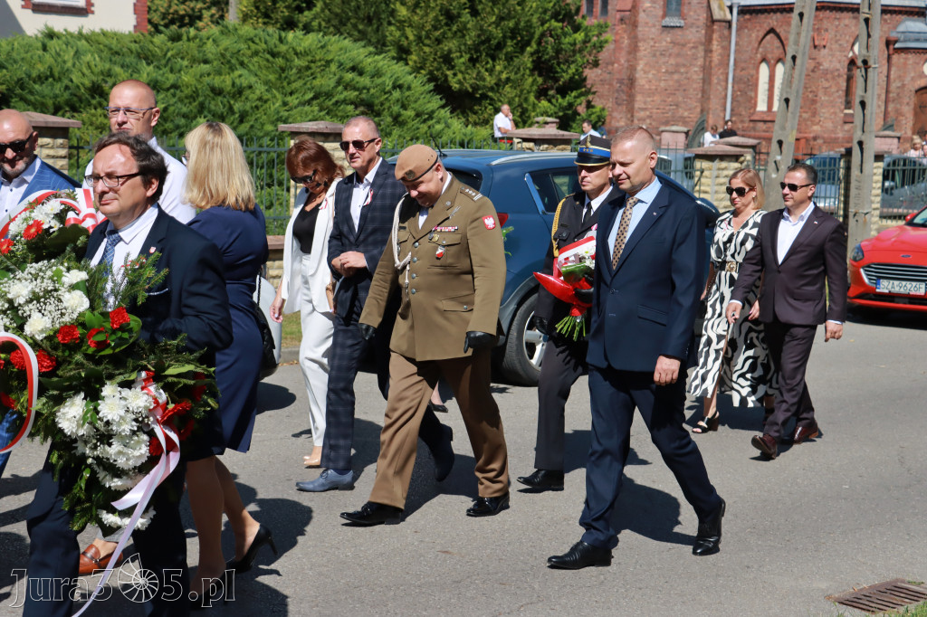 Fotorelacja: Powiatowe Obchody Święta Wojska Polskiego w Porębie