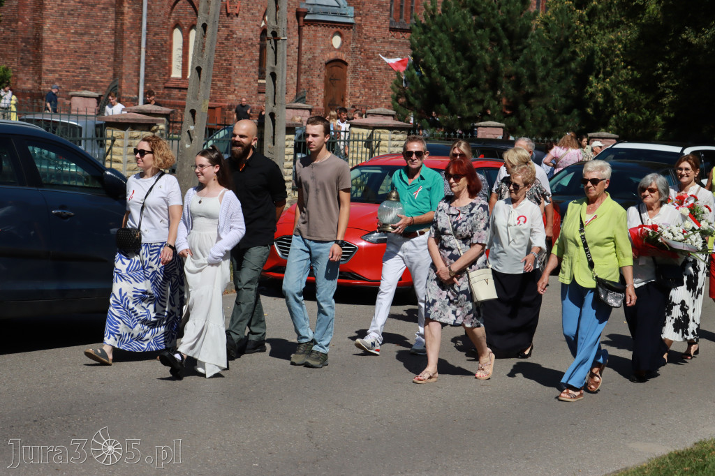 Fotorelacja: Powiatowe Obchody Święta Wojska Polskiego w Porębie