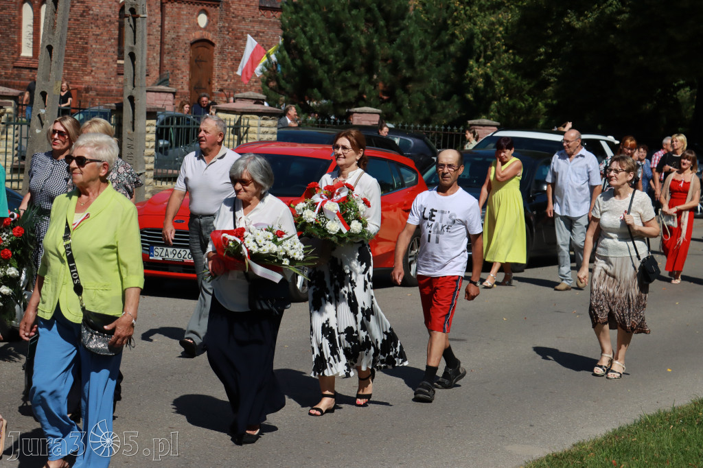 Fotorelacja: Powiatowe Obchody Święta Wojska Polskiego w Porębie