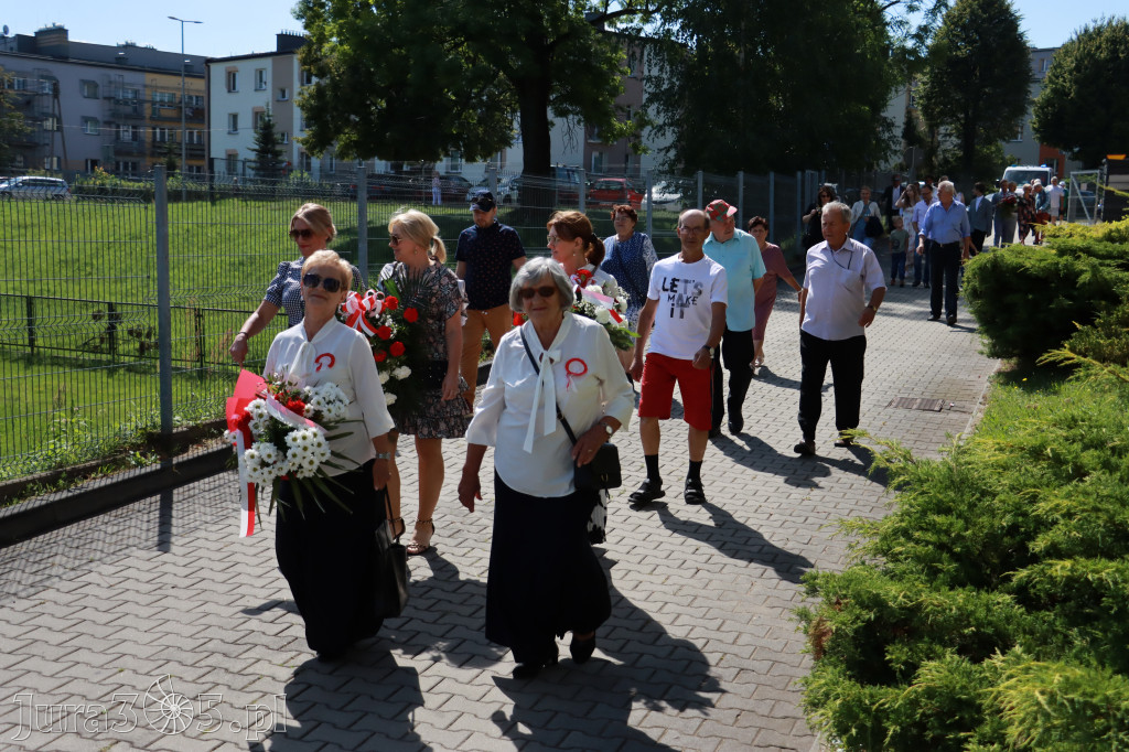 Fotorelacja: Powiatowe Obchody Święta Wojska Polskiego w Porębie