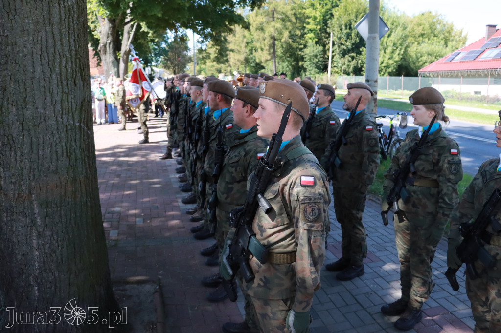 Fotorelacja: Powiatowe Obchody Święta Wojska Polskiego w Porębie