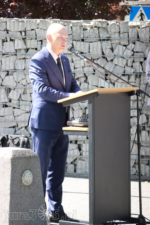 Fotorelacja: Powiatowe Obchody Święta Wojska Polskiego w Porębie