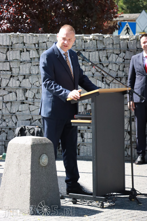 Fotorelacja: Powiatowe Obchody Święta Wojska Polskiego w Porębie