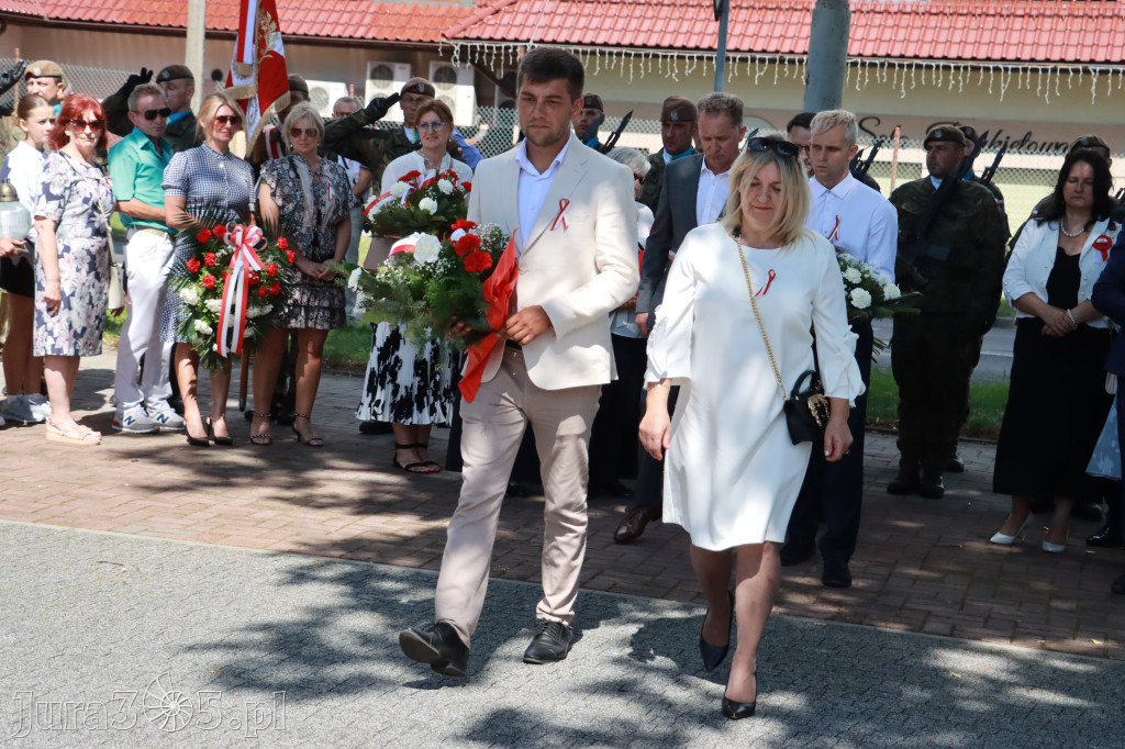 Fotorelacja: Powiatowe Obchody Święta Wojska Polskiego w Porębie