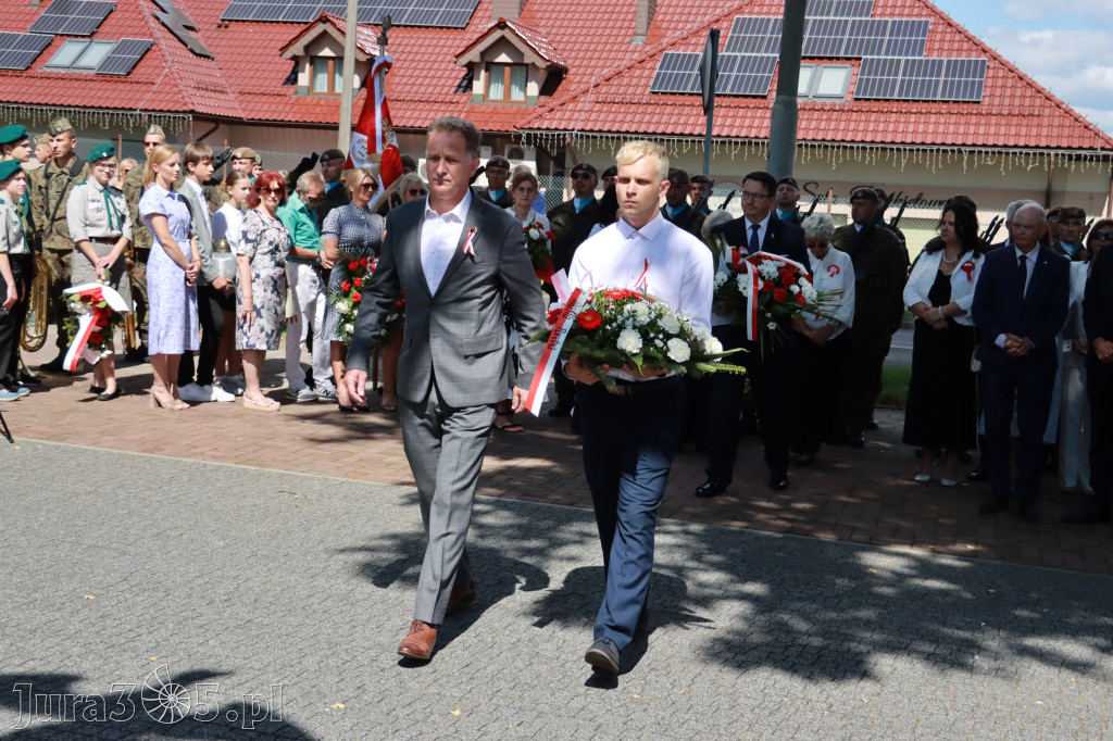 Fotorelacja: Powiatowe Obchody Święta Wojska Polskiego w Porębie