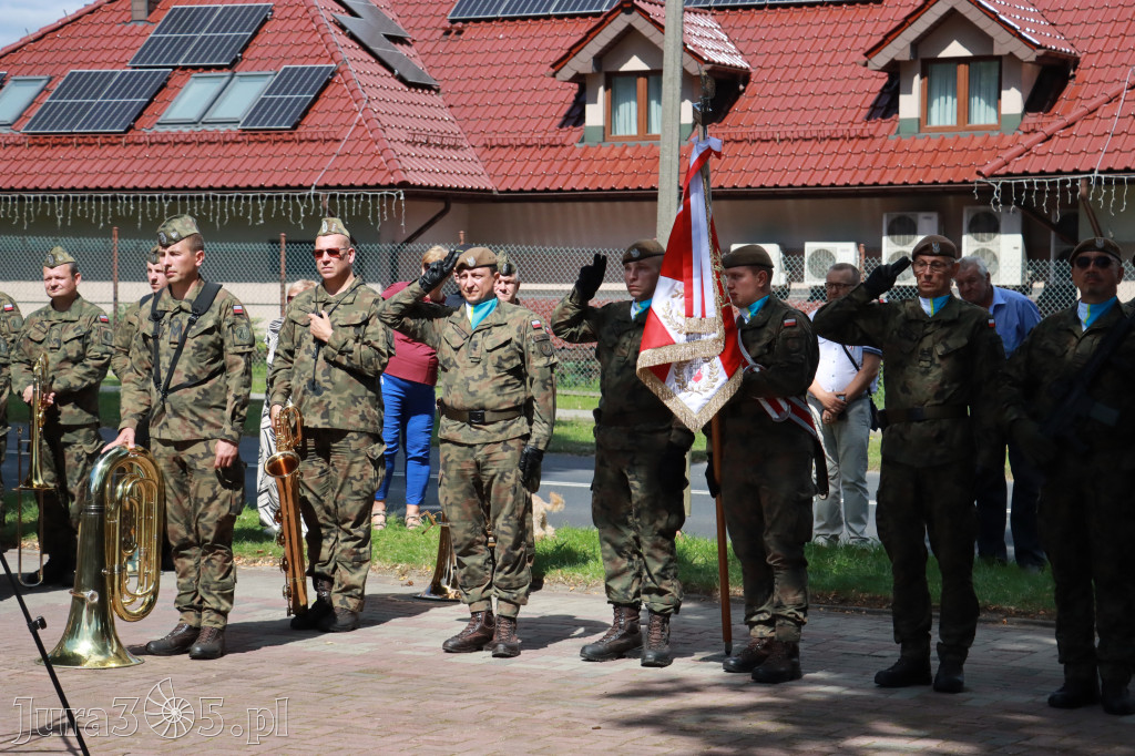 Fotorelacja: Powiatowe Obchody Święta Wojska Polskiego w Porębie