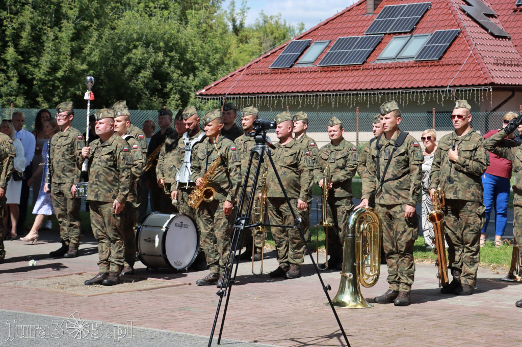 Fotorelacja: Powiatowe Obchody Święta Wojska Polskiego w Porębie
