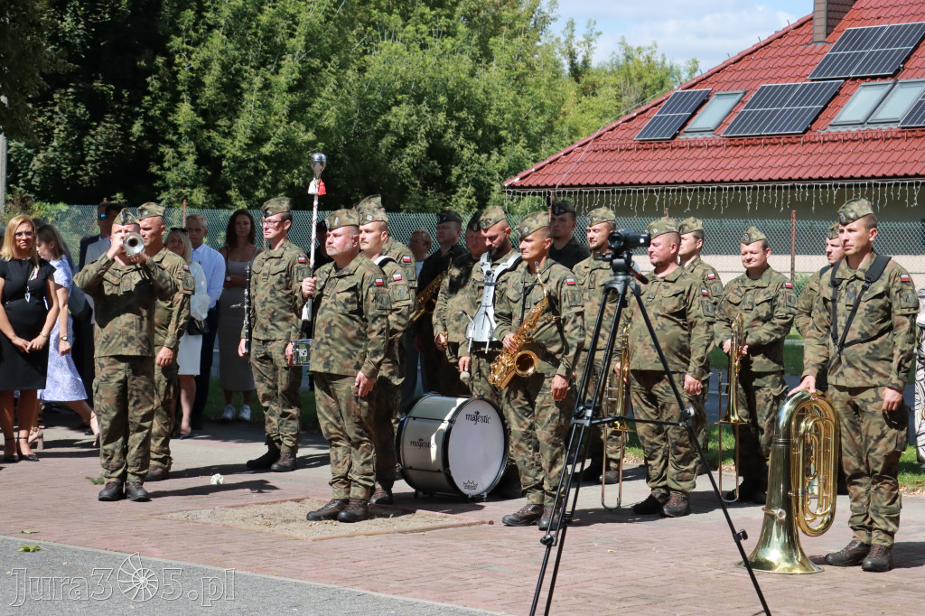 Fotorelacja: Powiatowe Obchody Święta Wojska Polskiego w Porębie
