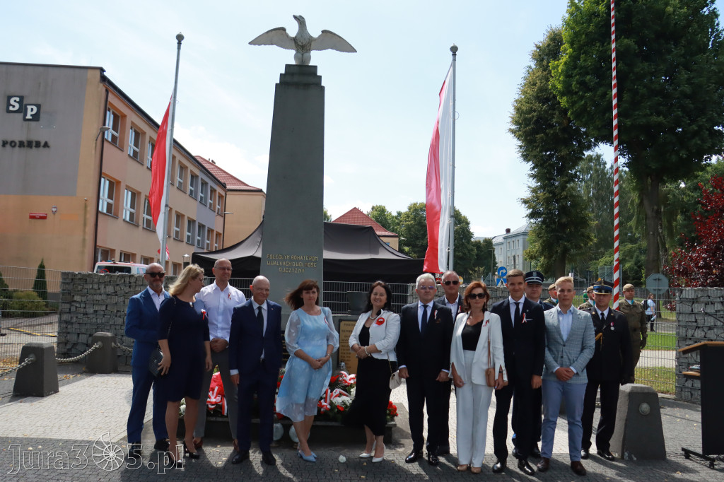 Fotorelacja: Powiatowe Obchody Święta Wojska Polskiego w Porębie