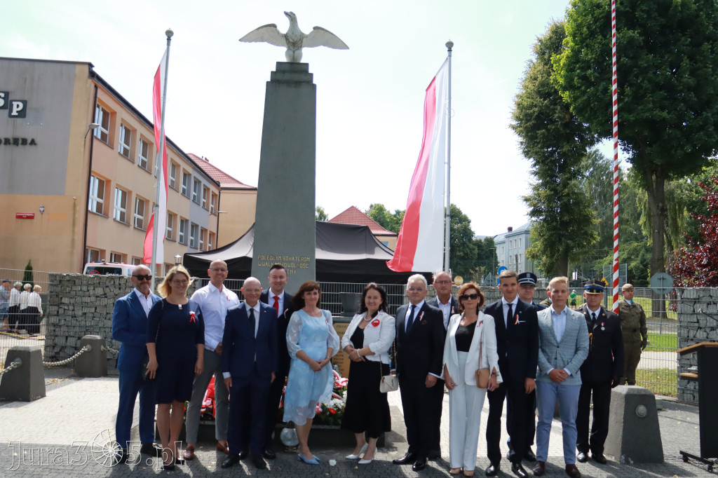 Fotorelacja: Powiatowe Obchody Święta Wojska Polskiego w Porębie