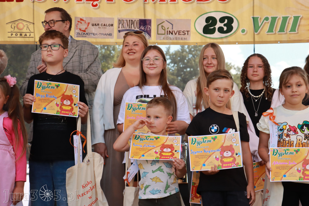 Fotorelacja I: XIV Chorońskie Prażuchy i XI Święto Miodu w Choroniu Gmina Poraj