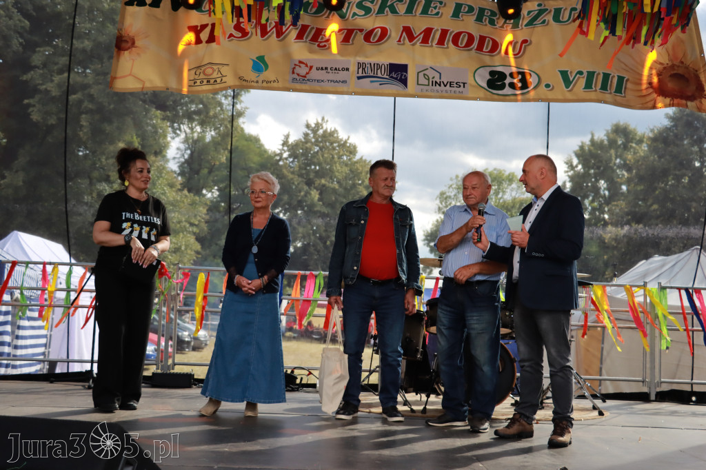 Fotorelacja I: XIV Chorońskie Prażuchy i XI Święto Miodu w Choroniu Gmina Poraj