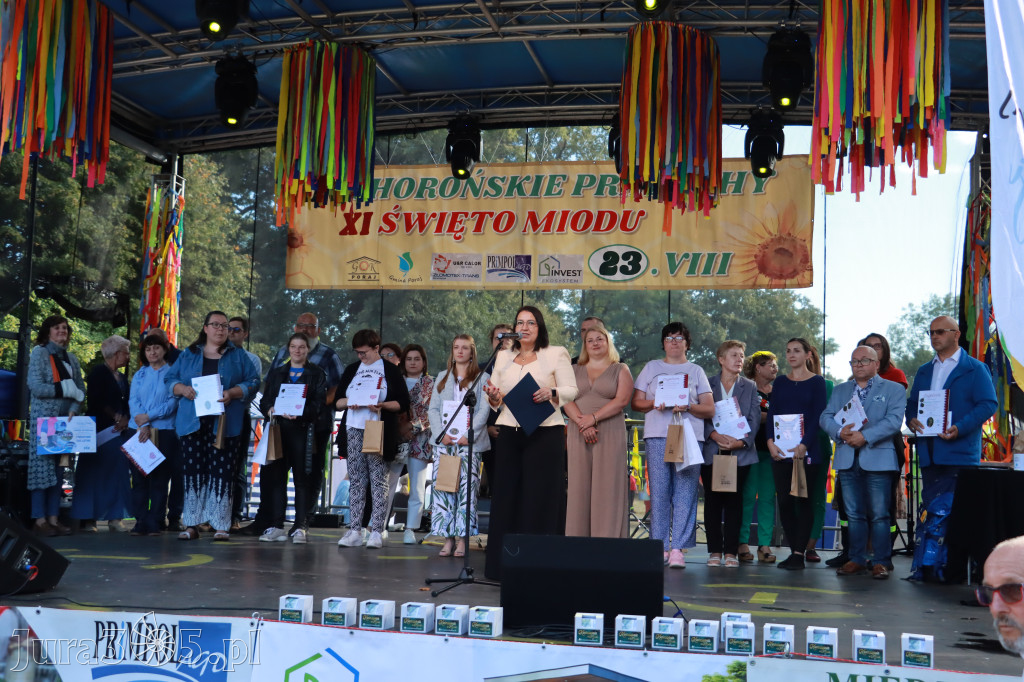 Fotorelacja I: XIV Chorońskie Prażuchy i XI Święto Miodu w Choroniu Gmina Poraj