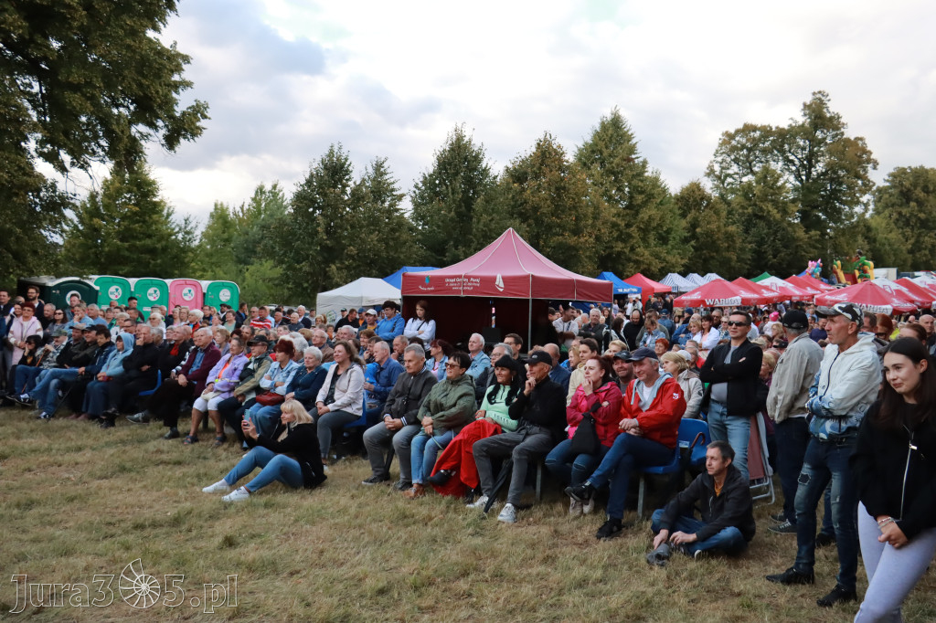 Fotorelacja II: XIV Chorońskie Prażuchy i XI Święto Miodu w Choroniu Gmina Poraj