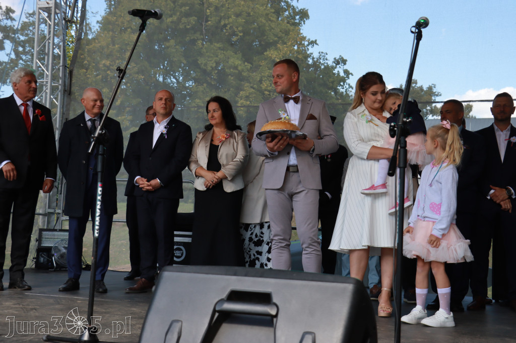 Fotorelacja I: GMINNE ŚWIĘTO PLONÓW część oficjalna. Irządze 2025!