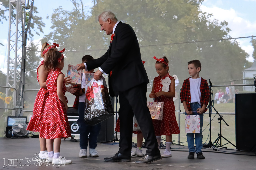Fotorelacja II: GMINNE ŚWIĘTO PLONÓW część artystyczna. Irządze 2025!