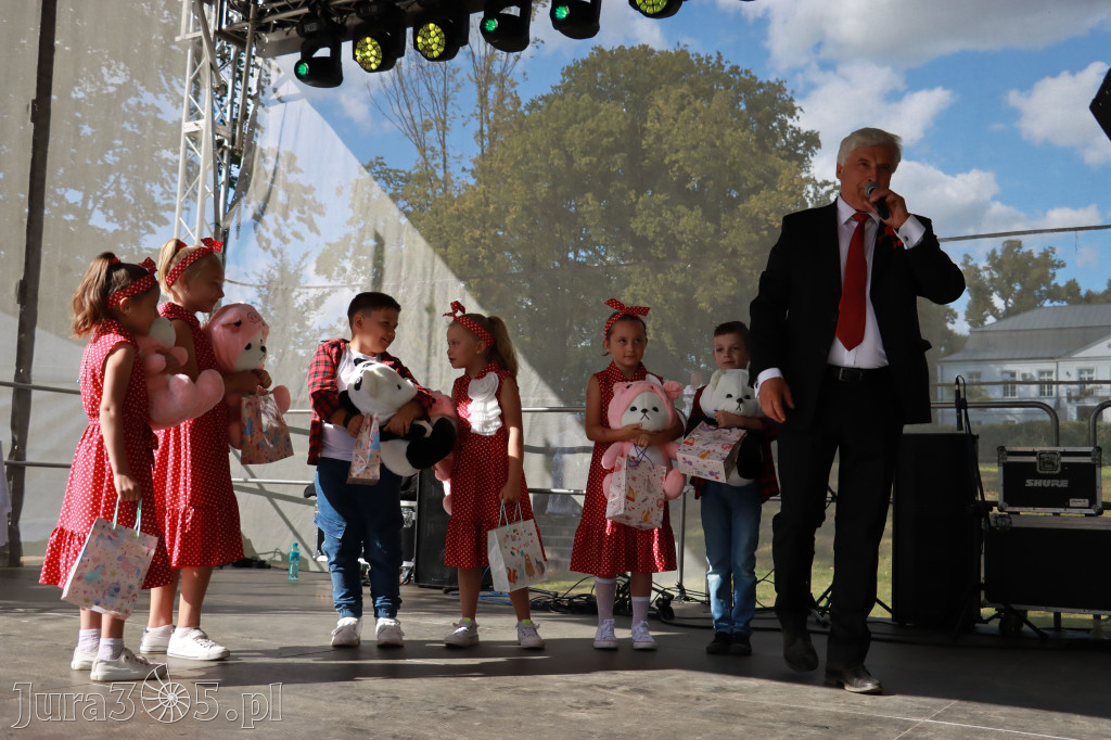 Fotorelacja II: GMINNE ŚWIĘTO PLONÓW część artystyczna. Irządze 2025!