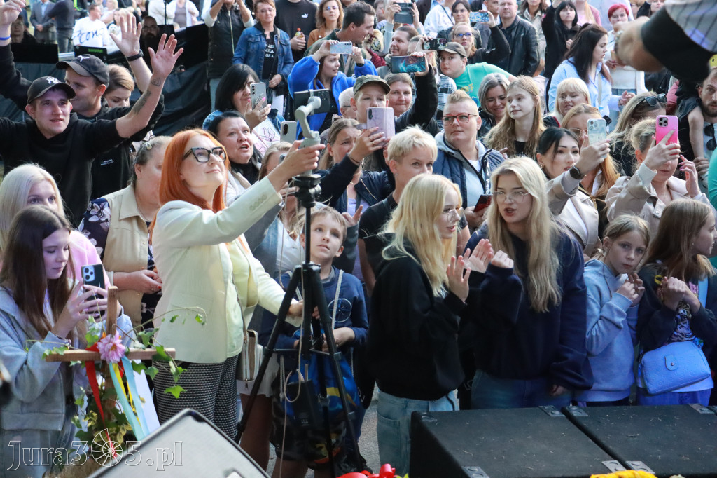 Fotorelacja III: GMINNE ŚWIĘTO PLONÓW część artystyczna cd. Irządze 2025!