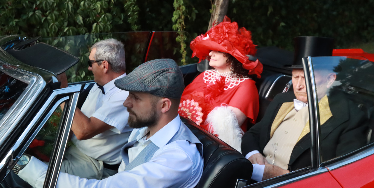 Fotorelacja I: Imieniny Hrabiny w Żarkach Letnisku Gmina Poraj