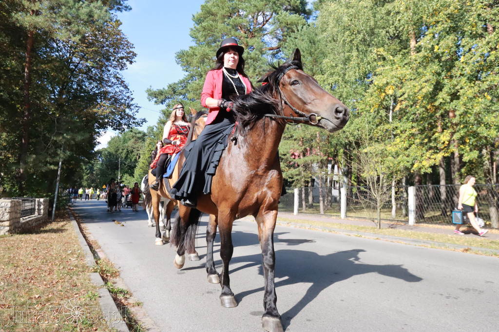 Fotorelacja I: Imieniny Hrabiny w Żarkach Letnisku Gmina Poraj