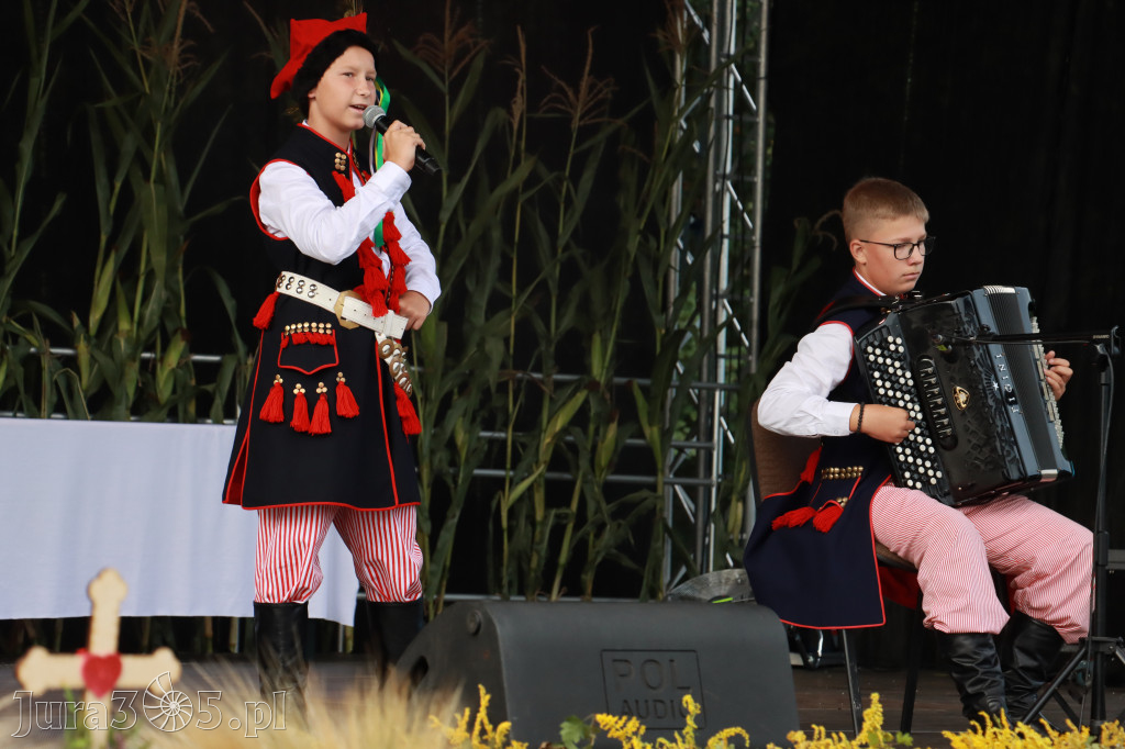 Fotorelacja II: XXVI Dożynki Powiatowo - Gminne w Łazach