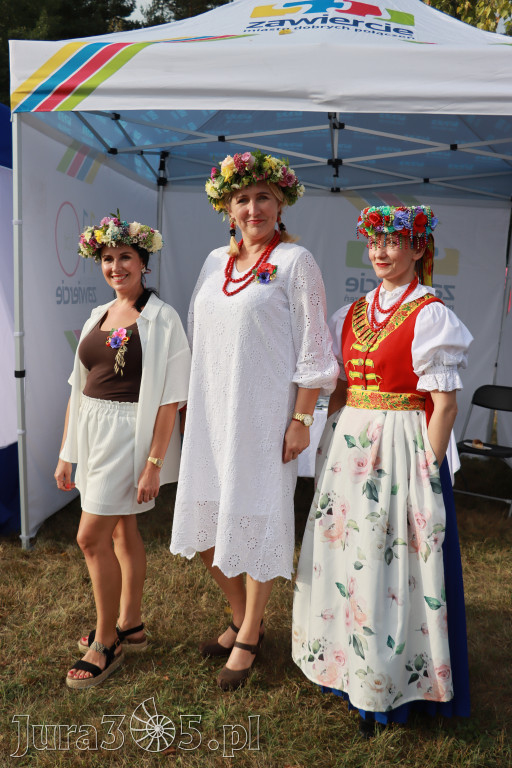 Fotorelacja II: XXVI Dożynki Powiatowo - Gminne w Łazach