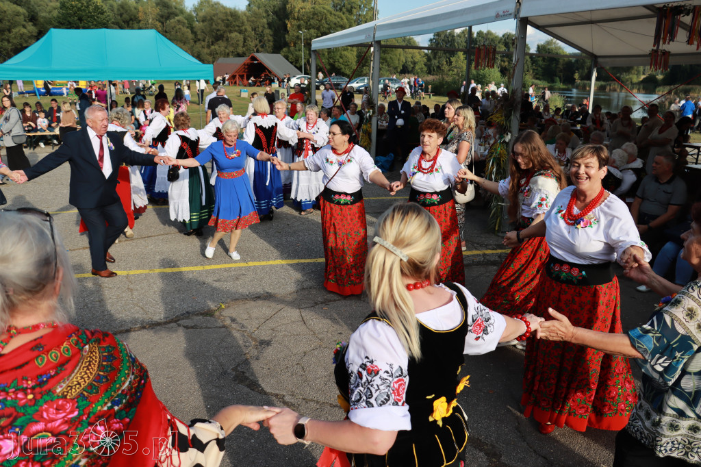 Fotorelacja II: XXVI Dożynki Powiatowo - Gminne w Łazach