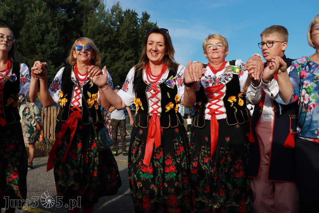 Fotorelacja II: XXVI Dożynki Powiatowo - Gminne w Łazach