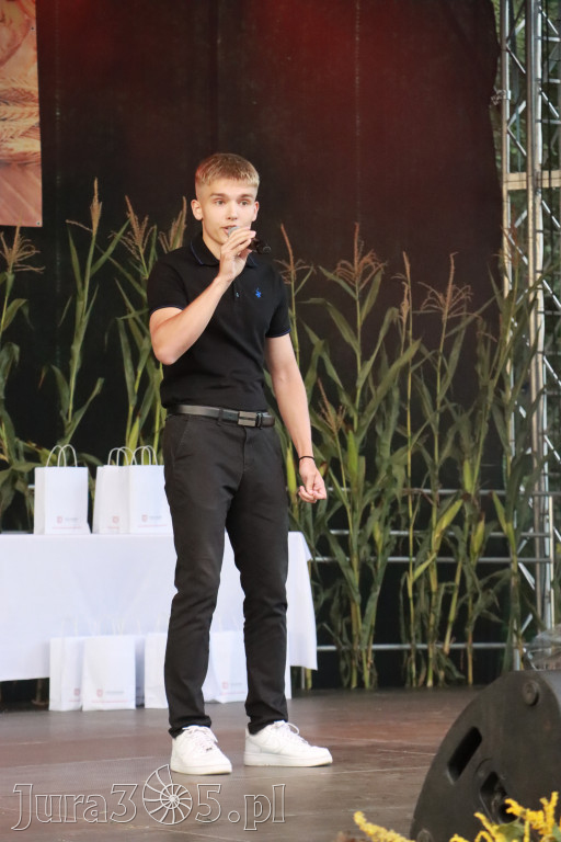 Fotorelacja II: XXVI Dożynki Powiatowo - Gminne w Łazach