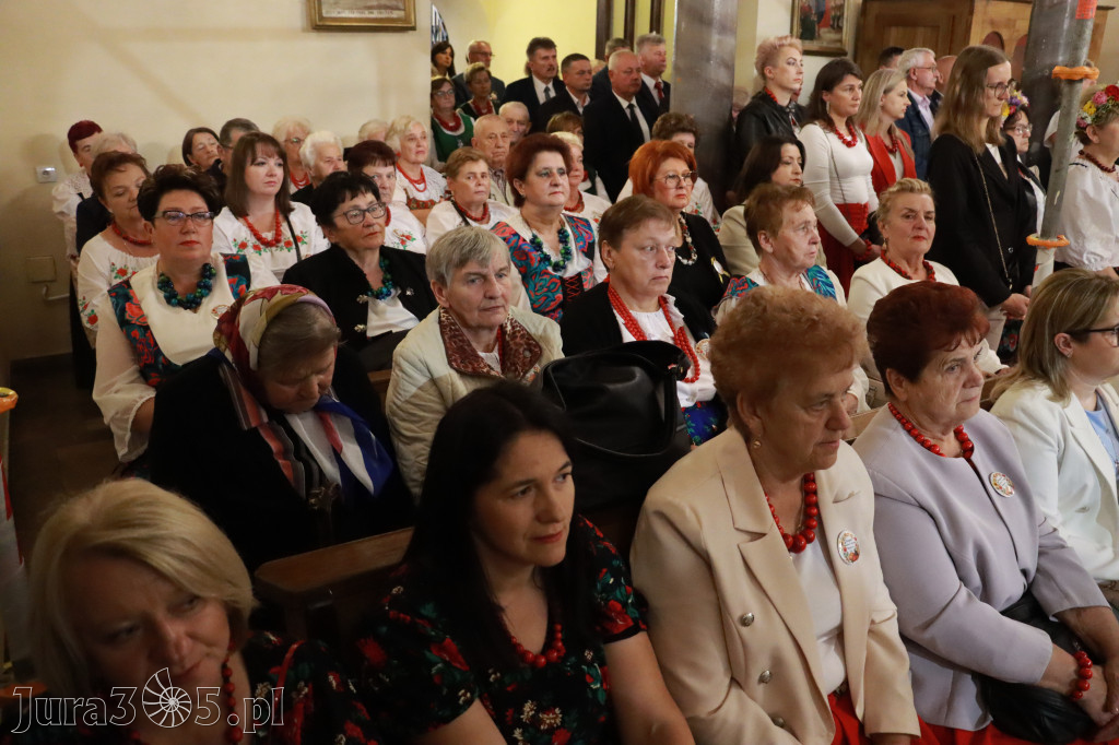 Fotorelacja I: Dożynki Powiatu Myszkowskiego w Niegowie