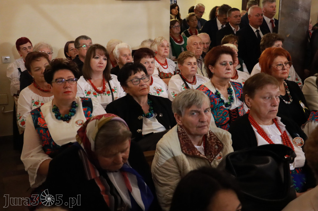 Fotorelacja I: Dożynki Powiatu Myszkowskiego w Niegowie