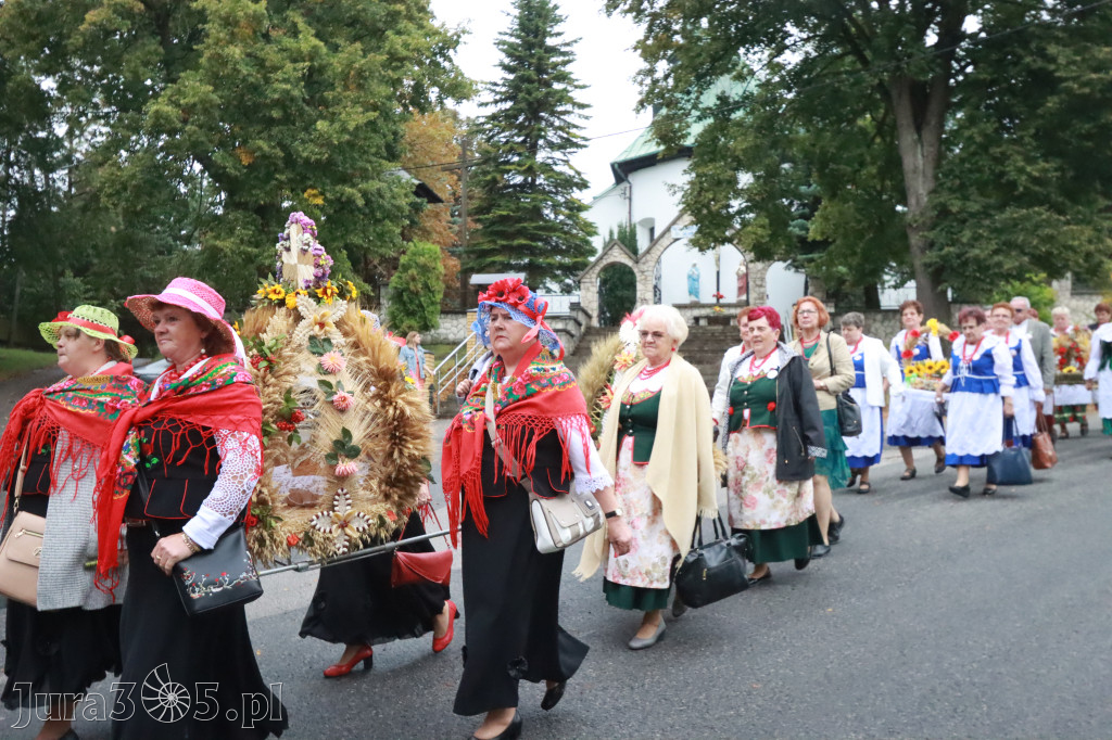 Fotorelacja I: Dożynki Powiatu Myszkowskiego w Niegowie
