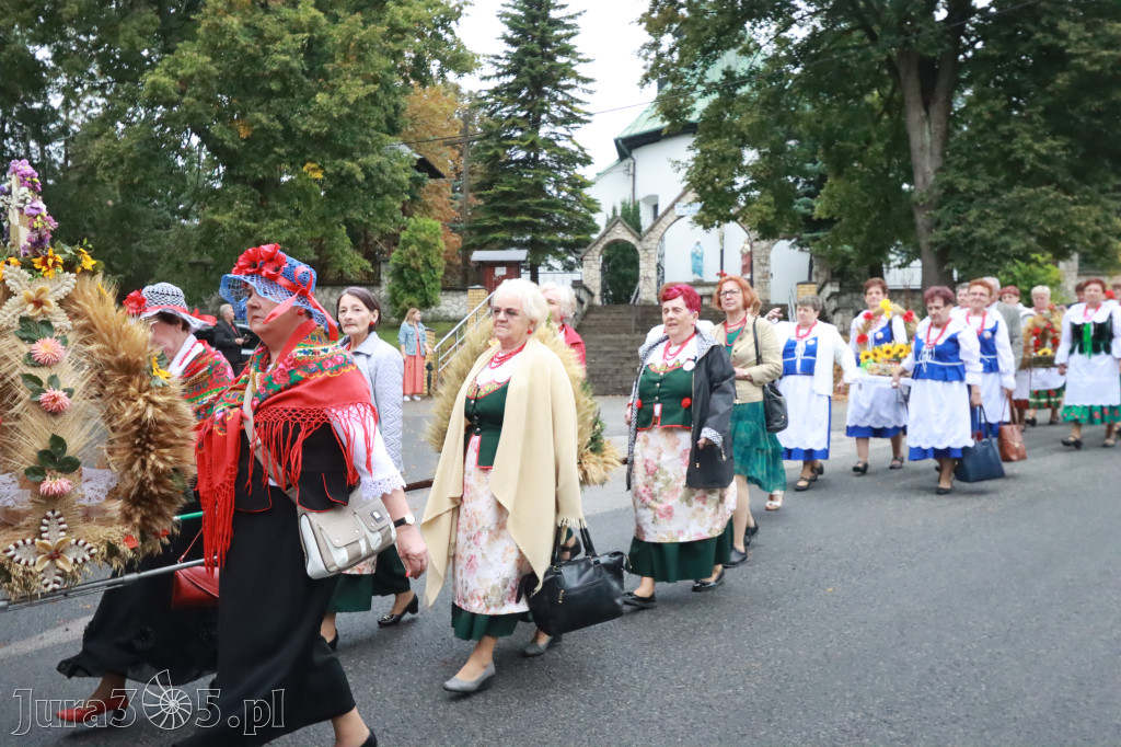 Fotorelacja I: Dożynki Powiatu Myszkowskiego w Niegowie