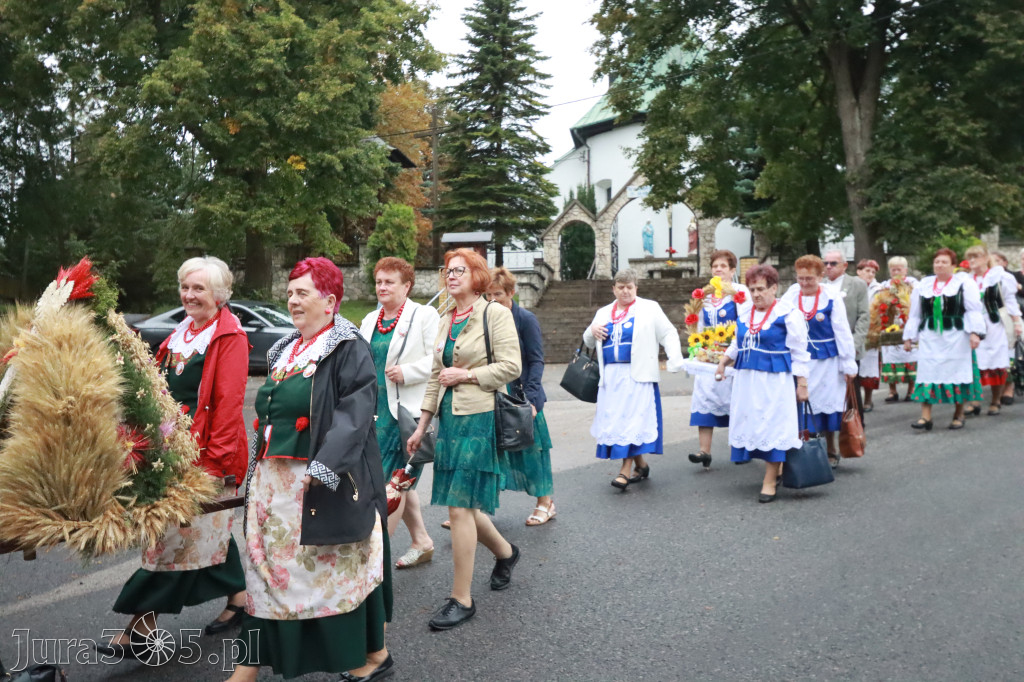Fotorelacja I: Dożynki Powiatu Myszkowskiego w Niegowie